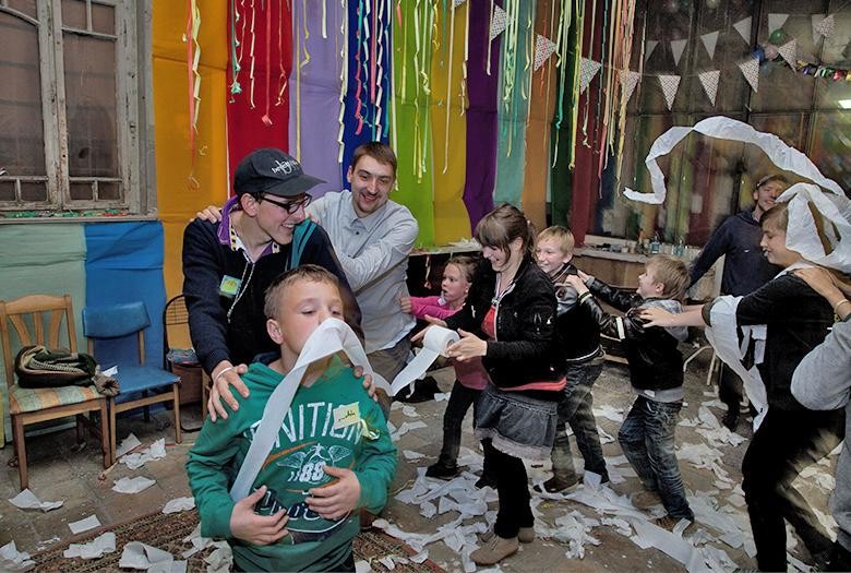 content/Works/2012/(1)Kindergeburtstag